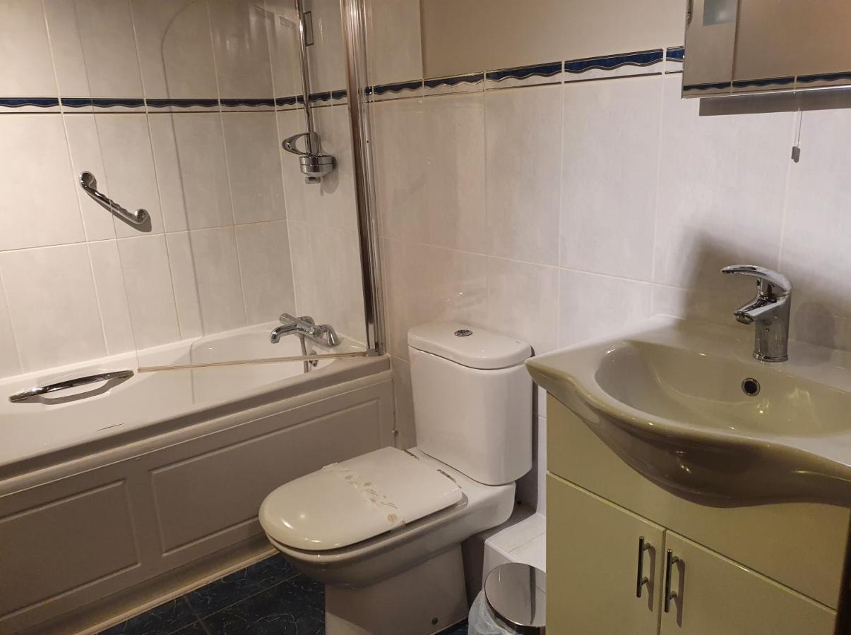 Cross Swords Rooms, Skillington المظهر الخارجي الصورة